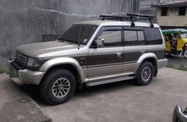 Mitsubishi Pajero Exceed 4x4 AT Silver For Sale 