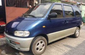 Nissan Serena dzl AT