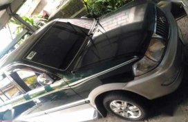 Toyota Revo 2004 top condition for sale 