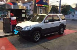 Honda CRV 2003 AT White SUV For Sale 
