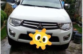 Rush Sale!Mitsubishi Strada 2011 model