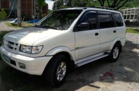 Isuzu crosswind xuvi matic