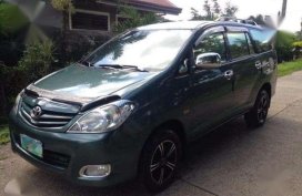 2010 toyota Innova E D4D diesel MT first owner