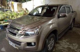 Isuzu Dmax 2015mdl 4x2 Manual Transmission for sale 