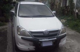 Toyota Innova J