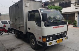 Mitsubishi Canter 2013 model for sale