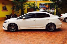 2013 Honda Civic FB 1.8S MT White For Sale 