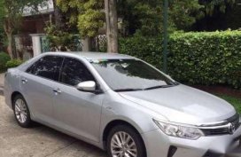 Toyot Camry V 2015 AT Silver For Sale 
