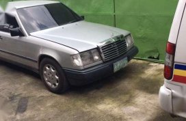 For sale Mercedez Benz 230 E 1988