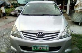 Toyota Innova 2010 Manual very fresh