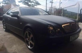 Mercedes Benz CLK 320 good for sale 