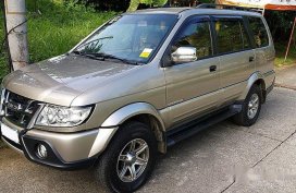For sale Isuzu Crosswind 2013