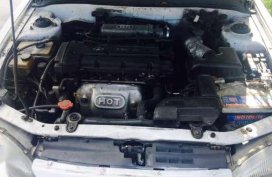 Hyundai Elantra 2001