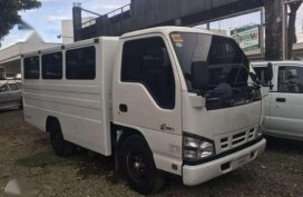 Isuzu Nhr flexibody 21 seater with dual aircon