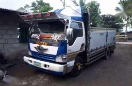Isuzu Elf 4HG1 2011 MT White For Sale 