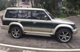 2002 Mitsubishi Pajero
