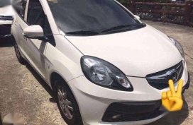 2015 Honda Brio V AT HB White For Sale 