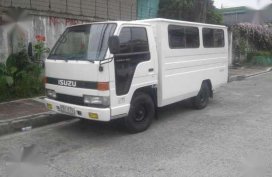 2004 Isuzu FB NHR 11FT White For Sale 