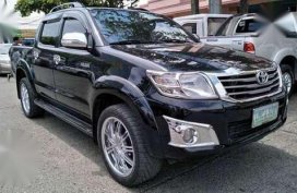 Toyota hilux G 4x4 2012 year model for sale 