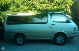 Toyota Hi Ace 2000 fresh for sale 