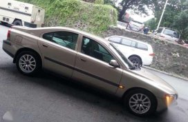 Volv0 S6O 2.0 2001 AT Grey For Sale 