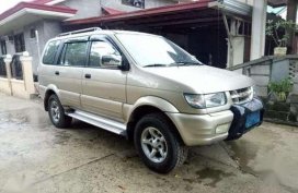 Isuzo Crosswind 2003 MT Silver For Sale 