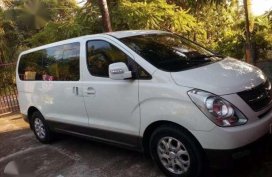 2009 Grand Starex VGT not montero fortuner 2015 or 2016 Hiace