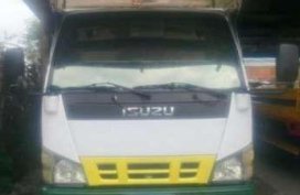 Isuzu Elf 4hf1 and Isuzu Elf 4jg2 and Toyota Wigo G 2014 For Sale
