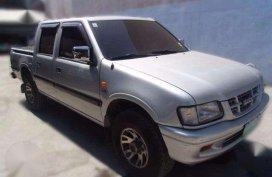 2001 Isuzu Fuego manual diesel 4x2 for sale 