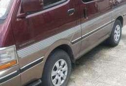 Toyota Hi-Ace Super Custom Van