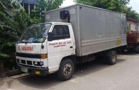 Isuzu Close Van Truck For Sale