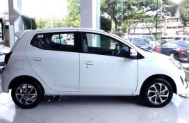 LowDP Toyota WIGO 2018 ALLin Vios Avanza Innova Hiace Fortuner 2017