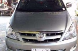 Toyota lnnova E 2006 MT Silver For Sale 