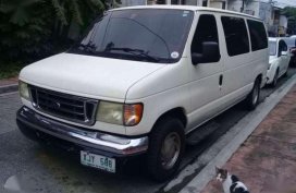 For sale family van Ford Chateau 2004