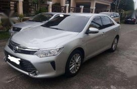 2016 Toyota Camry 2.5V AT Silver For Sale