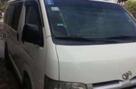 Toyota Hiace 2006 MT White For Sale 