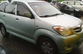 Toyota avanza j 1.3 model 2010 manual transmission all orig