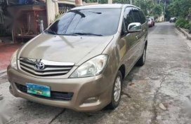 Toyota Innova G 2011 AT Brown For Sale 
