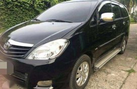 Well Maintained Toyota Innova 2.5 2011 AT For Sale