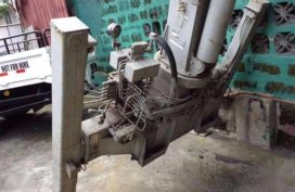 308 SURPLUS JAPAN 3tonner crane 3section LONG JACK