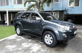 For sale Toyota Fortuner 2010