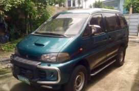 mitsubishi space gear 2005 d 2004 delica 2003 hi ace urvan L300 innova