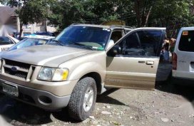Good Condition 2004 Ford Explorer AT For Sale