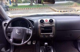 Isuzu 2009 DMAX 4X2 MT