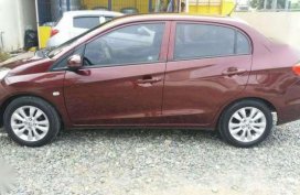 Well Maintained Honda Brio Amaze 2015 For Sale