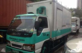 For sale Isuzu Elf good as new 
