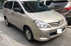 2009 Toyota Innova E for sale 