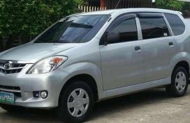For sale Toyota Avanza 2011 7 seats