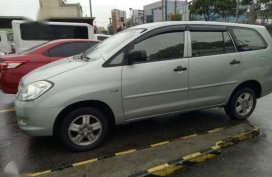 Toyota Innova E 2006 MT Silver For Sale 