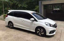 Honda Mobilio 1.5 AT top of the line